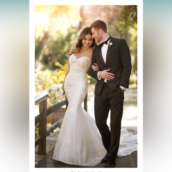 ESSENCE OF AUSTRALIA WEDDING GOWN - NWT - BEST OFFER ACCEPTED - Picture 1 of 12